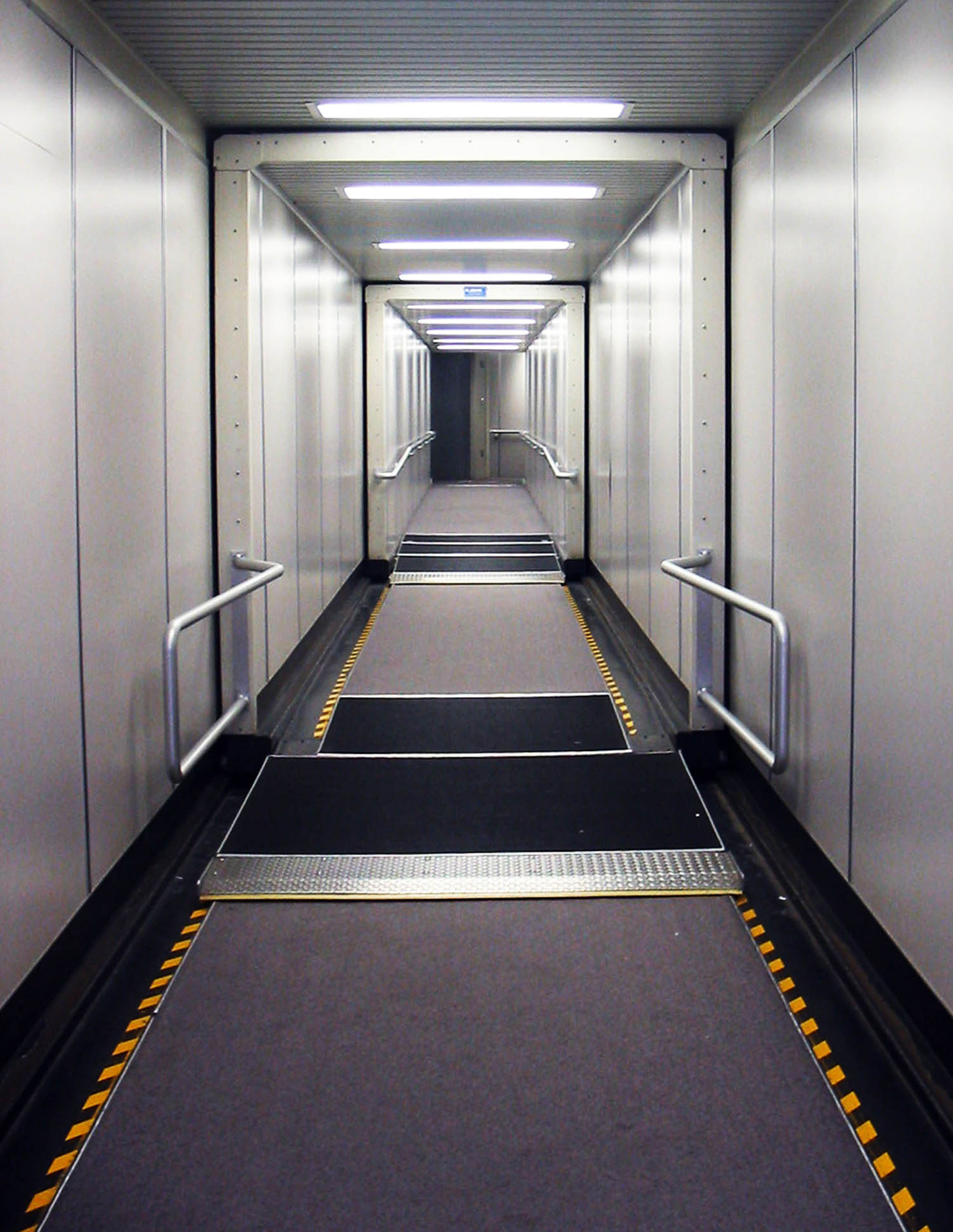 Jet Bridge